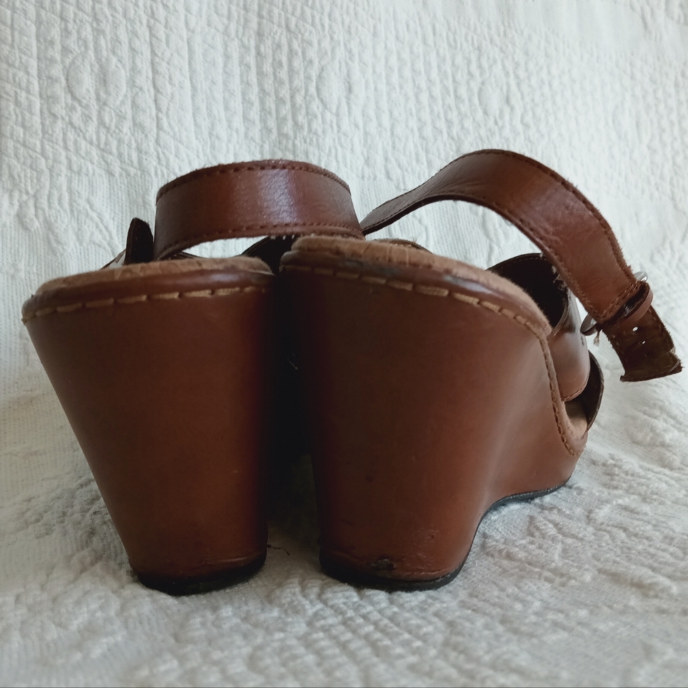 boc Tan Leather Wedge Sandals Wide Straps Platform Boho School Buckle Floral 11 - Picture 7 of 13